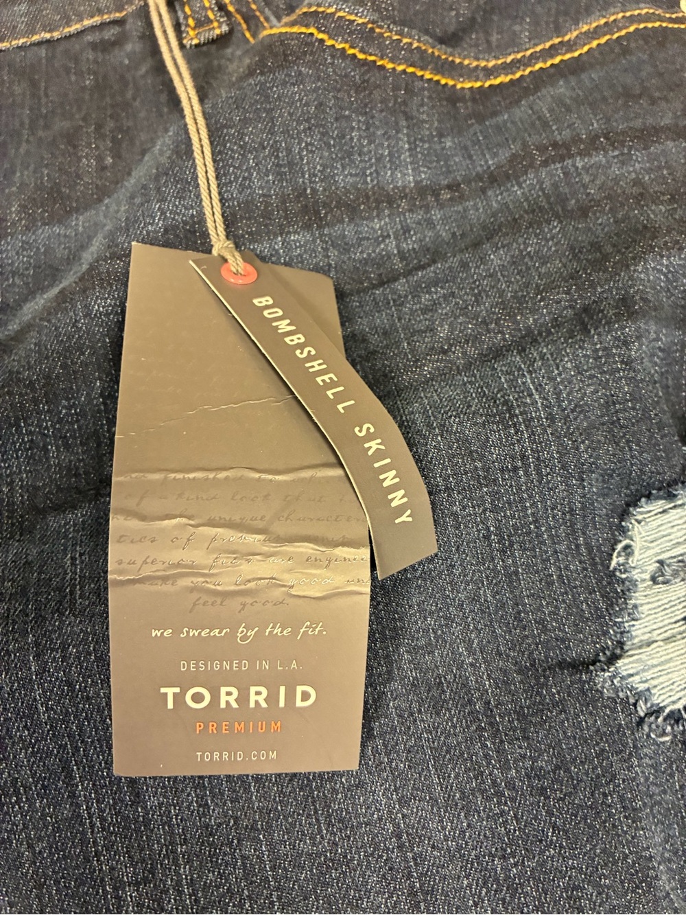 NWTs Torrid Premium Distressed Dark Wash Bombshell Skinny Jeans - Picture 9 of 13